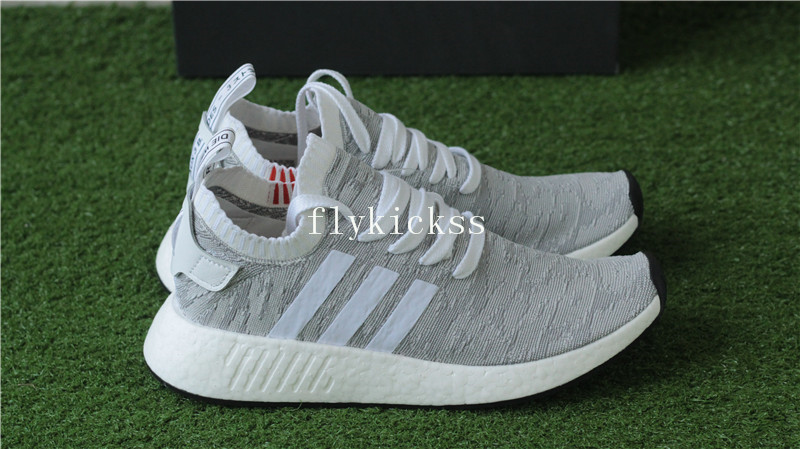Real Boost Adidas NMD R2 Primeknit BY9520